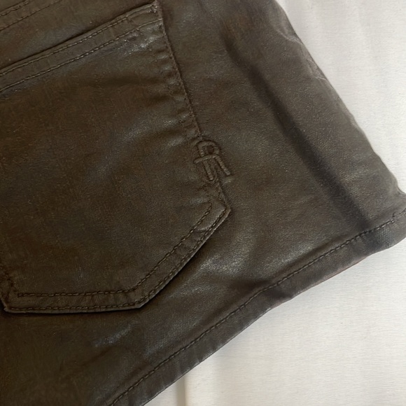 RICH & SKINNY Legacy WAX Coated BROWN Shorts - Picture 6 of 6